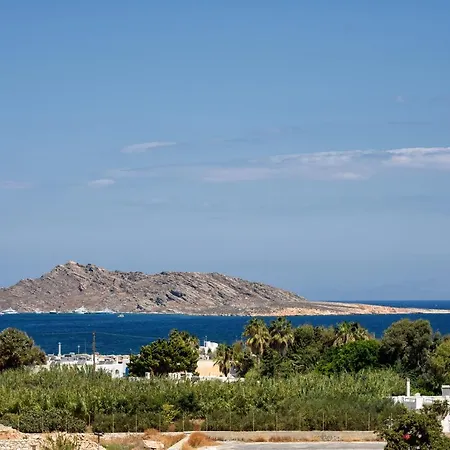 Hara's In , Paros *